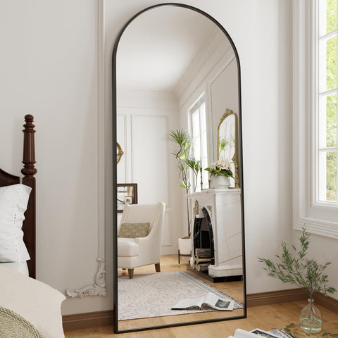 OGCAU full-length mirror wall-mounted setup saves floor space in small rooms