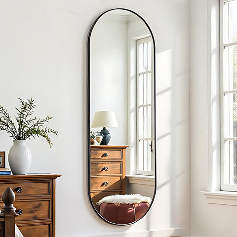 OGCAU full-length view wall-mount showcasing full body reflections for dressing.