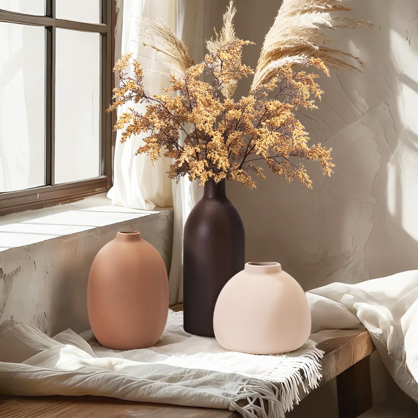 Gift-ready OLACHIKKO vase set enhances any gift occasion.