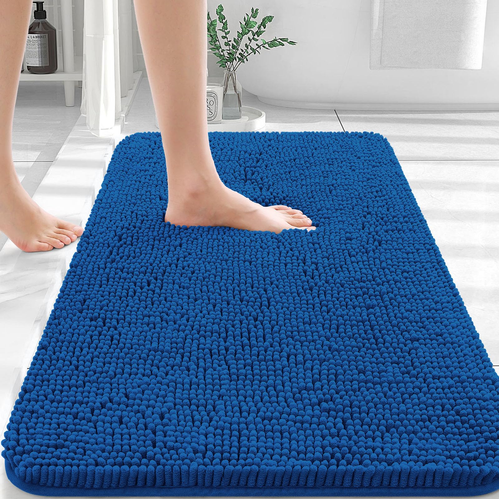 OLANLY dense absorbent chenille rug soaking up water after shower