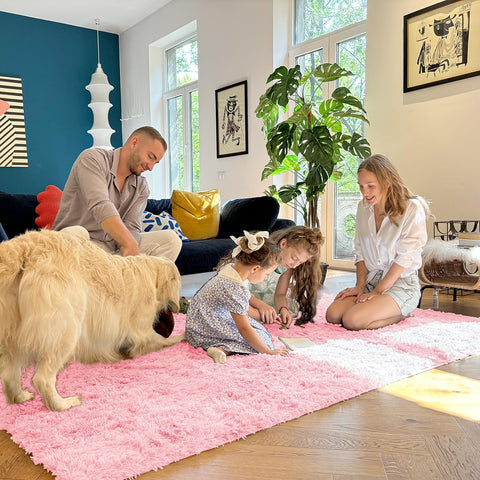 OLANLY rug arrives compressed and unfolds to full fluff