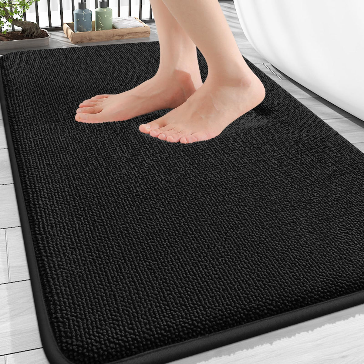 OLANLY bath mat front view offers cloud-soft comfort and stability.