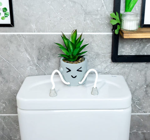 OLEEK fake succulent pot arrangement brightens reception or shelves