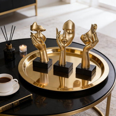 oliruim bedroom-bookshelf-art-decor-figurine-black-gold offers a calm focal touch