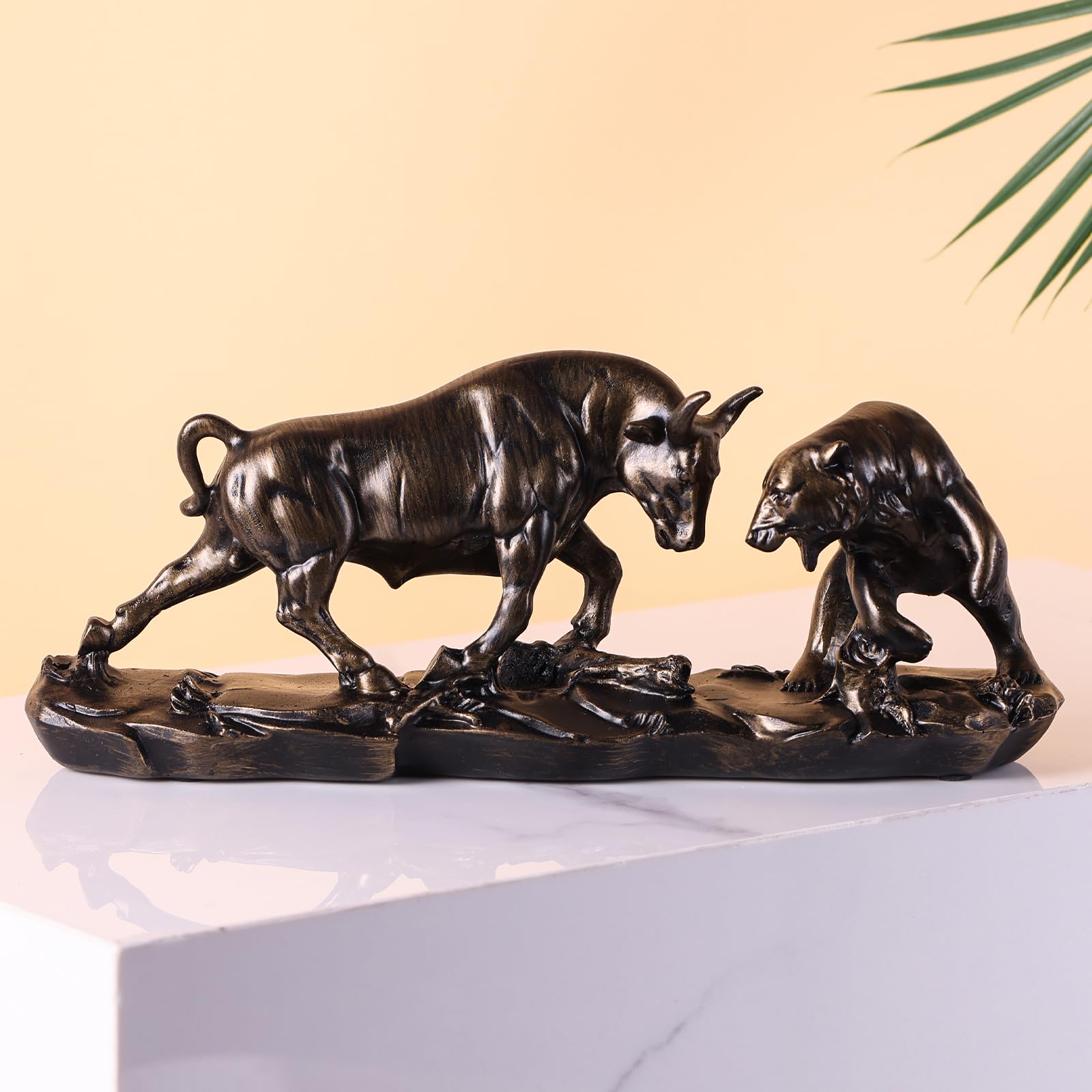 oliruim financial advisor gift that pairs elegance with market symbolism