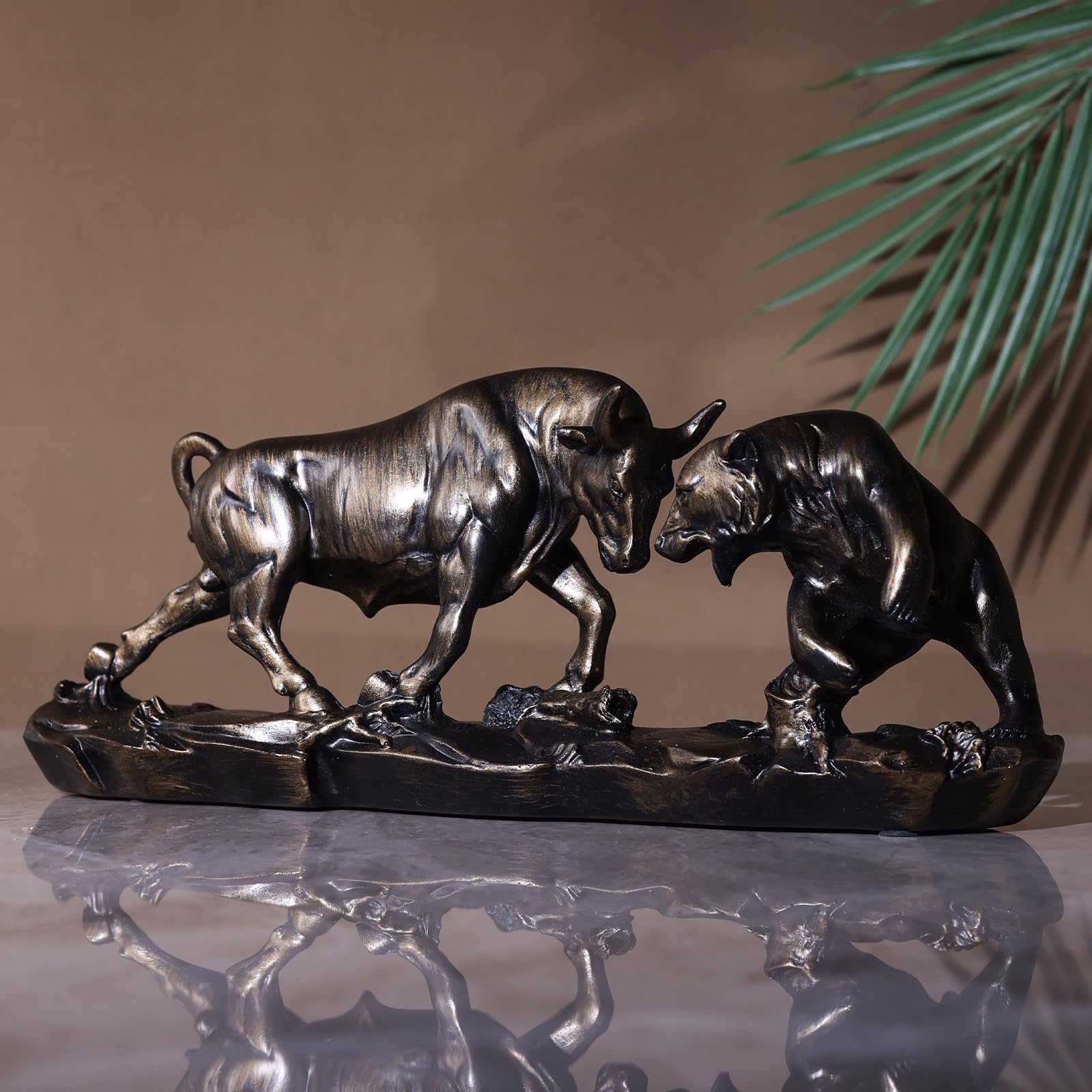 oliruim golden finish figurine with a compact footprint ideal for desks