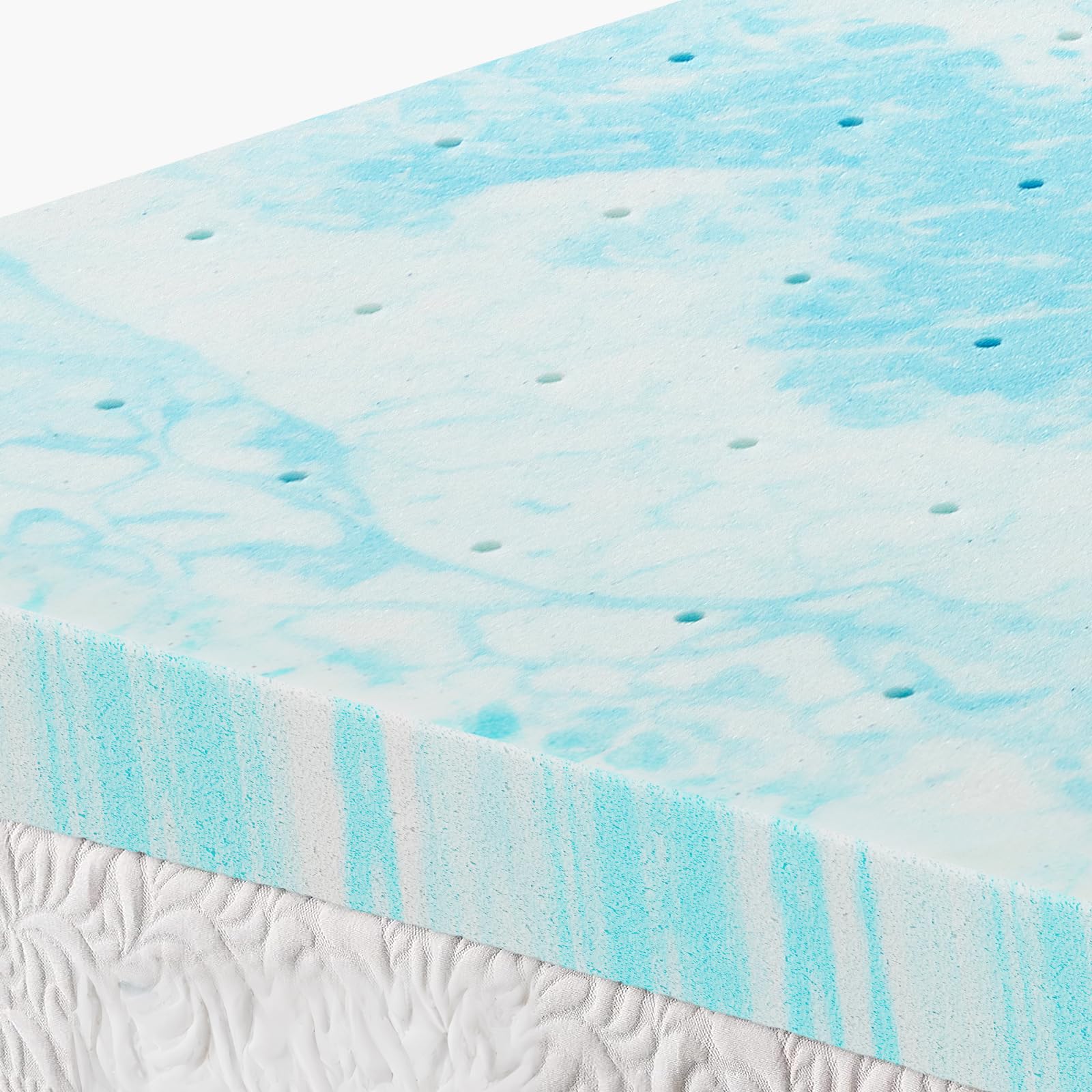 OLIXIS breathable cover promotes airflow for a cooler sleeping surface.