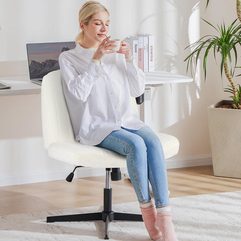 OLIXIS Criss Cross Chair padded furry upholstery for cozy support
