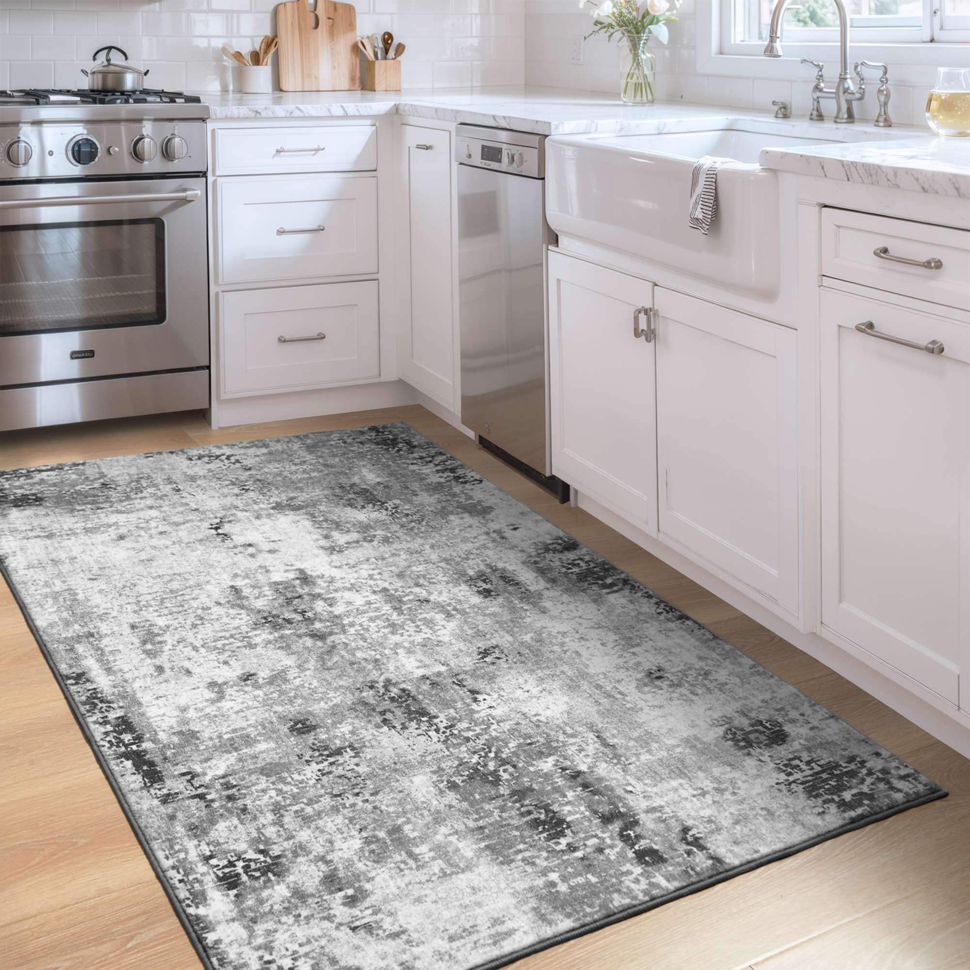 Ompaa Entryway Rug abstract-pattern highlights modern decor in any room.