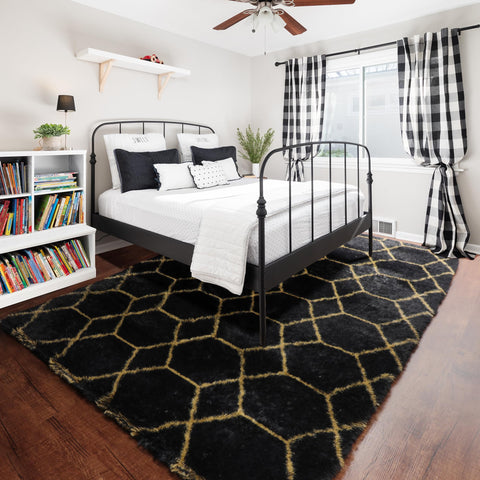 ONASAR anti-slip backing detail improves grip on hard floors
