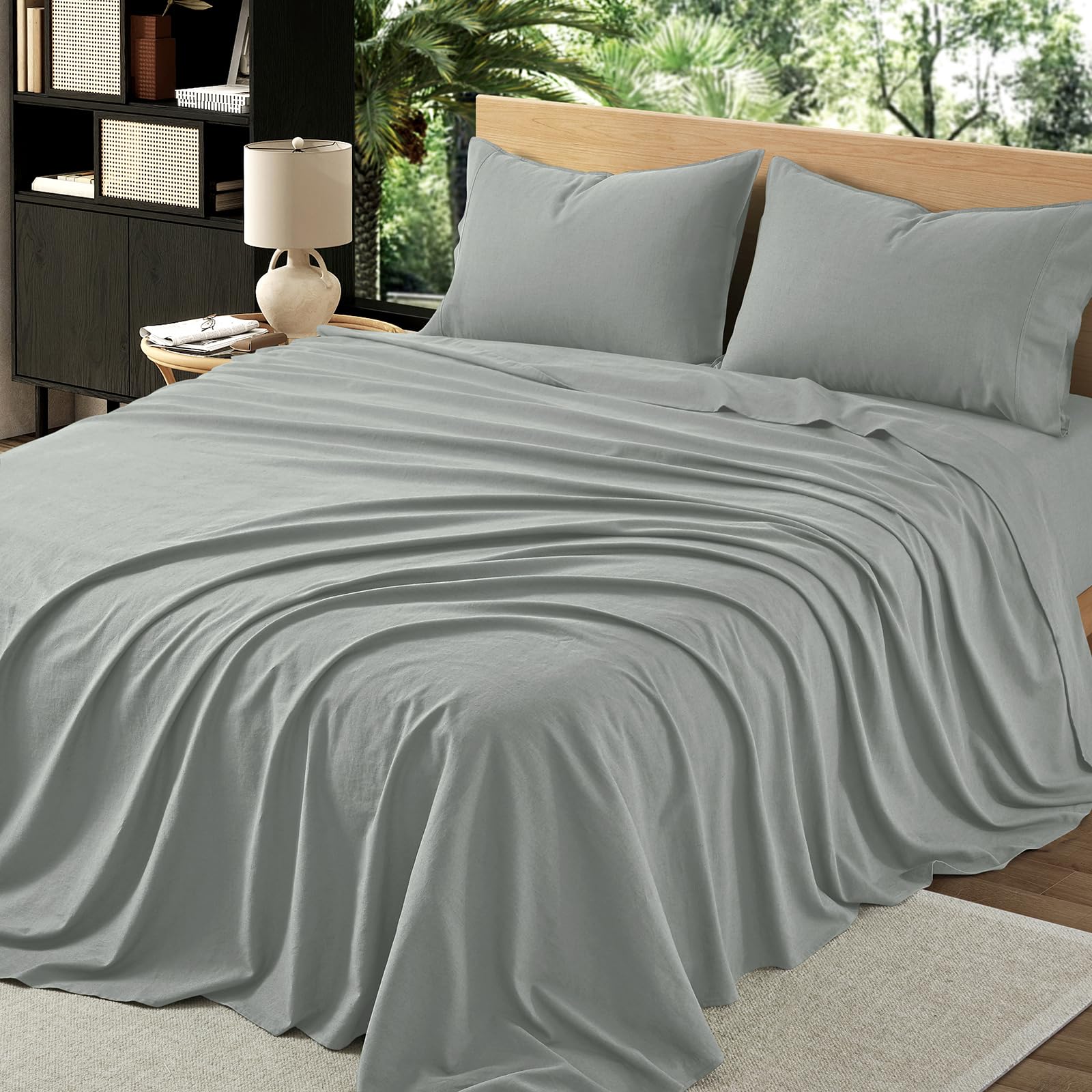 OnlySet pillowcases show soft weave and clean stitching