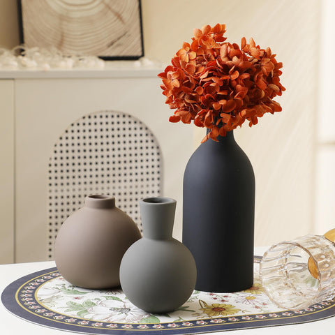 OOIT vases on mantel or shelf elevating display options
