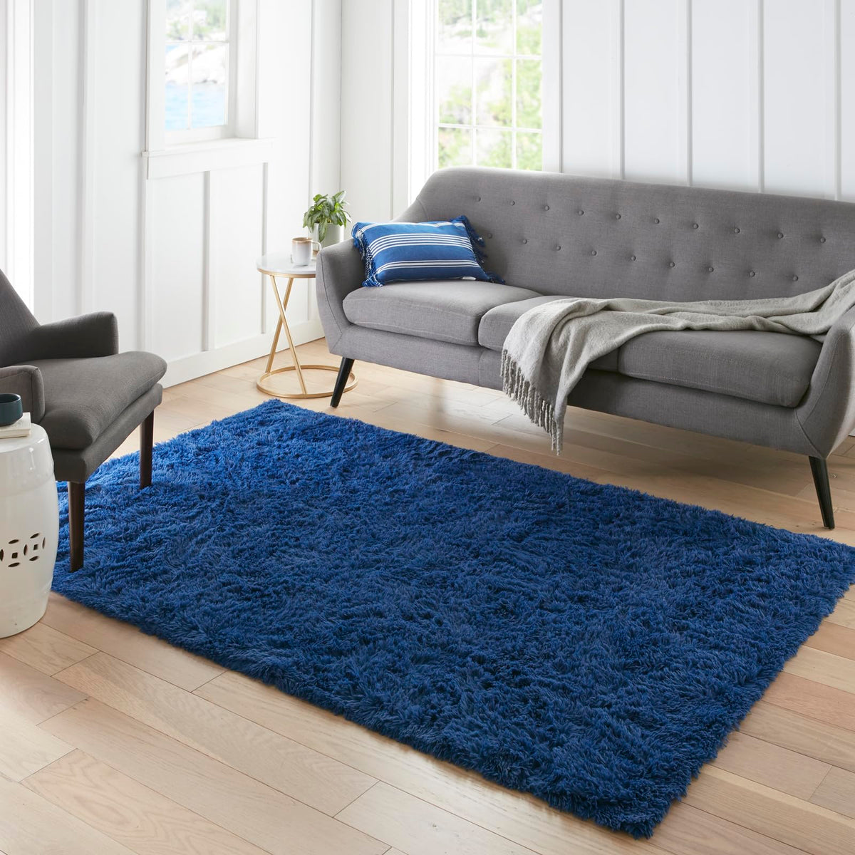 Ophanie blue rug in navy for kids' bedroom with soft shag underfoot