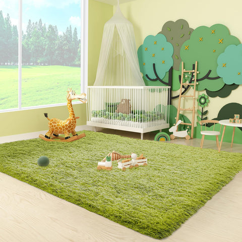 Ophanie Green Grass area rug non-slip bottom helps it stay in place.