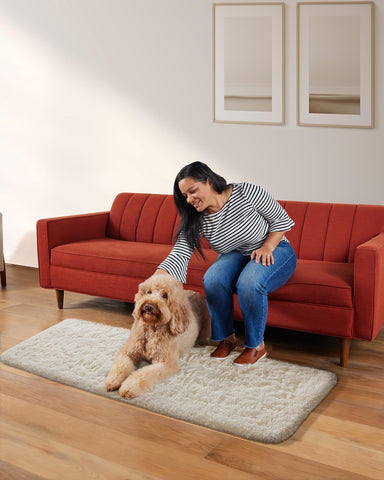 Ophanie Runner Rug close-up of ultra-soft shag texture for barefoot comfort.