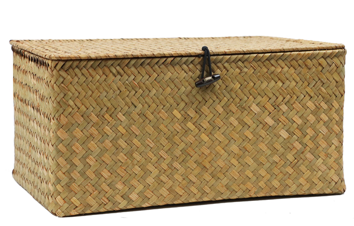 Ordelite wicker basket with lid for neat, versatile storage anywhere.