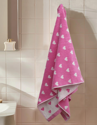 Original Kids pink hearts pattern towels, ideal for playful bathroom decor.