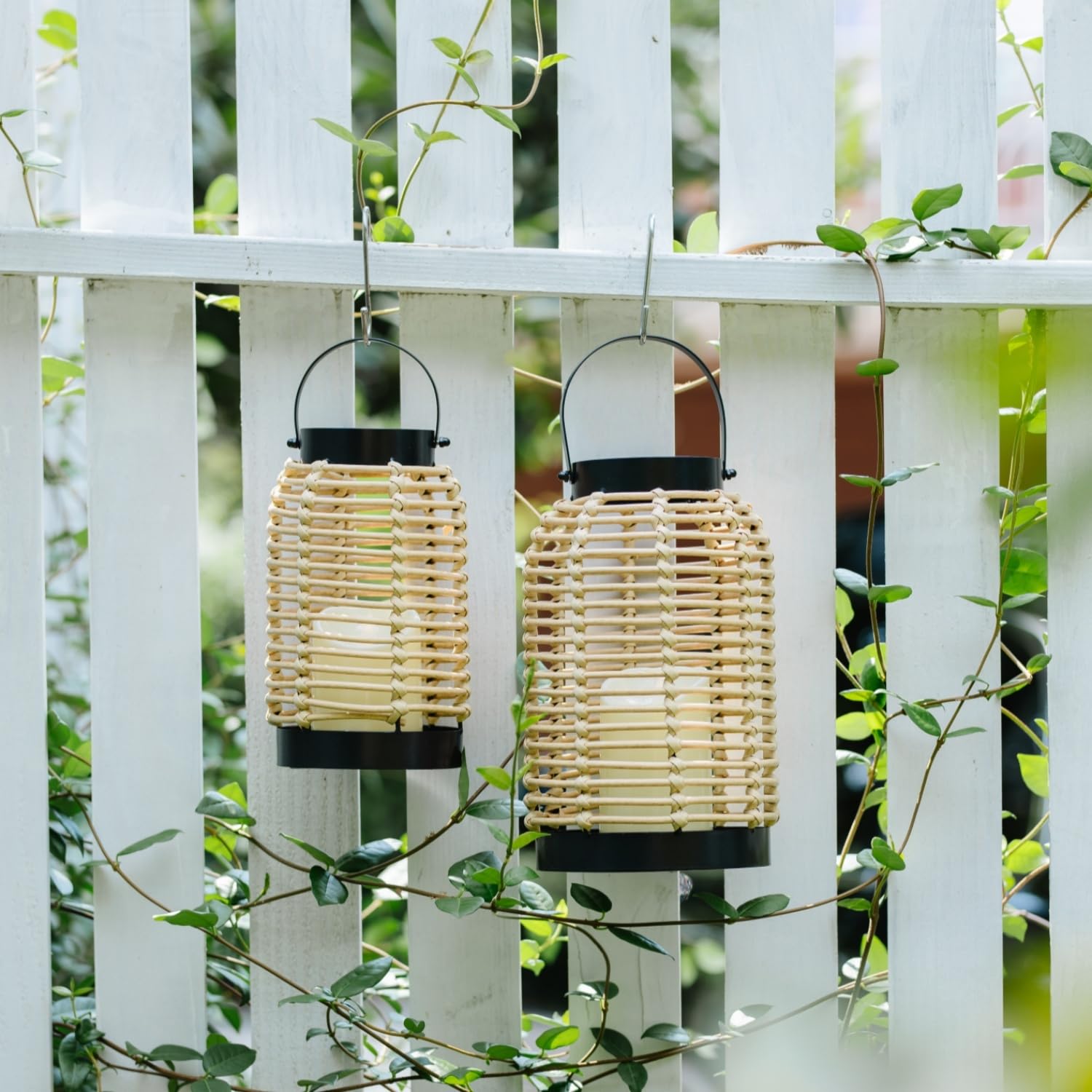Osgevei wide-base stable lantern stays securely on surfaces