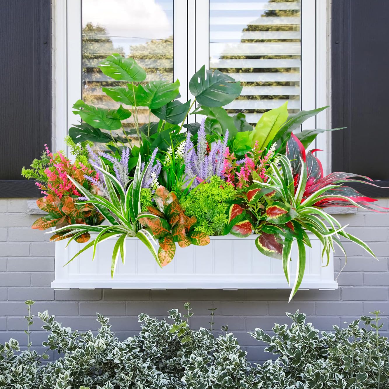 OTATOT UV-resistant outdoor plants endure sun and rain without fading