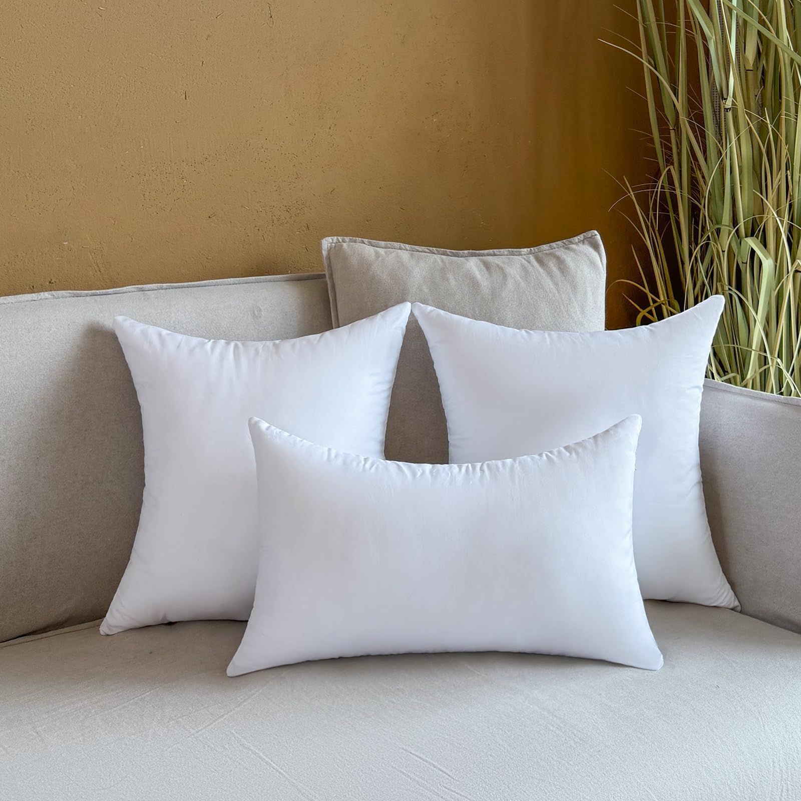 OTPIPCS soft 7D polyester fill provides soft, supportive loft.