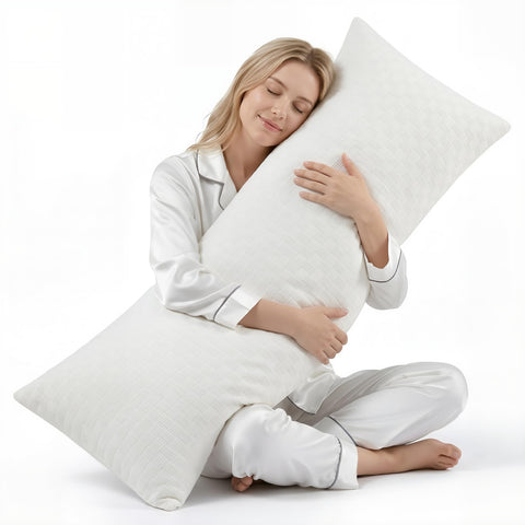 Oubonun adjustable loft long pillow enables personalized height and firmness.