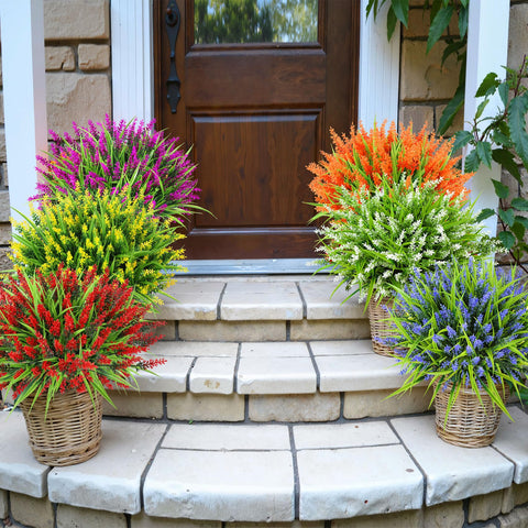 Ouddy Decor lavender outdoor bundle highlights window boxes with natural elegance.