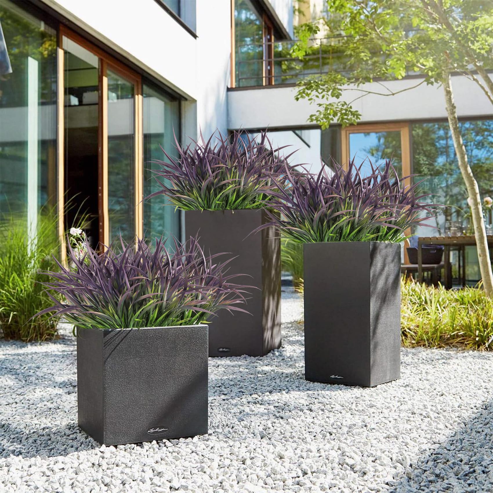 Ouddy Decor purple-toned artificial plants for seasonal accents