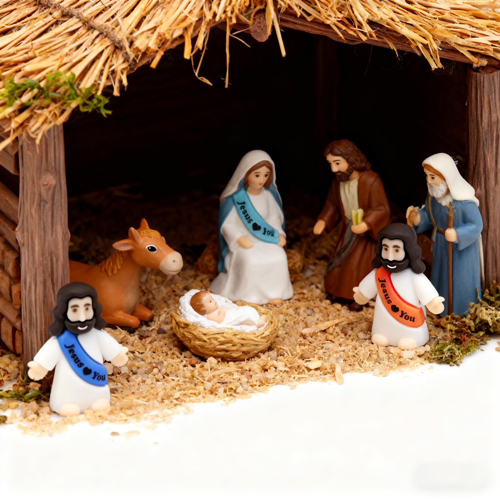 Owurha Jesus Love You gold mini figurine shines on displays and Easter tables