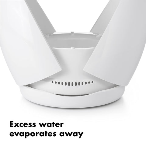 OXO Good Grips ventilated drip tray helps water evaporate and reduce splashes.