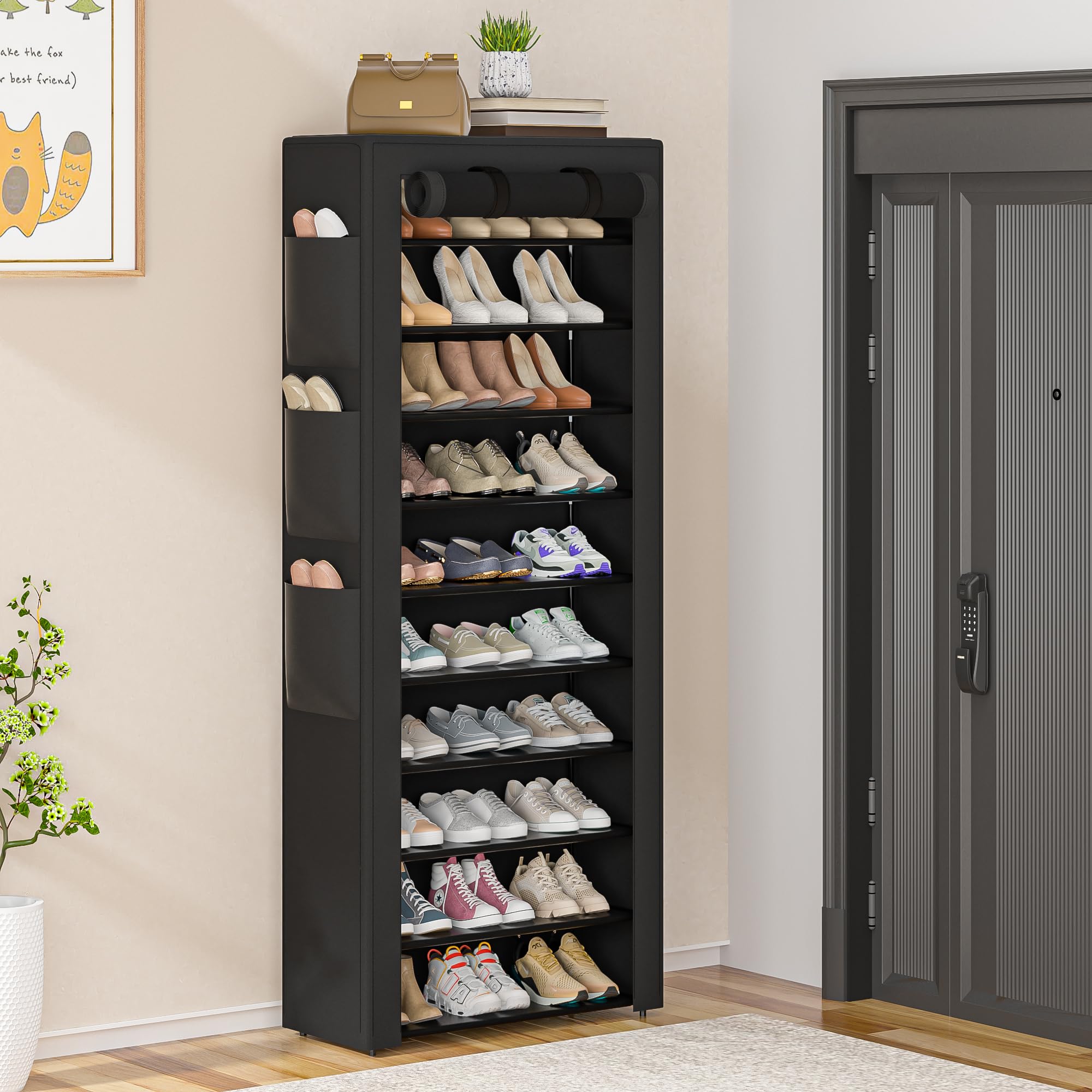 OYREL side pocket close-up in black highlighting convenient small-item storage.