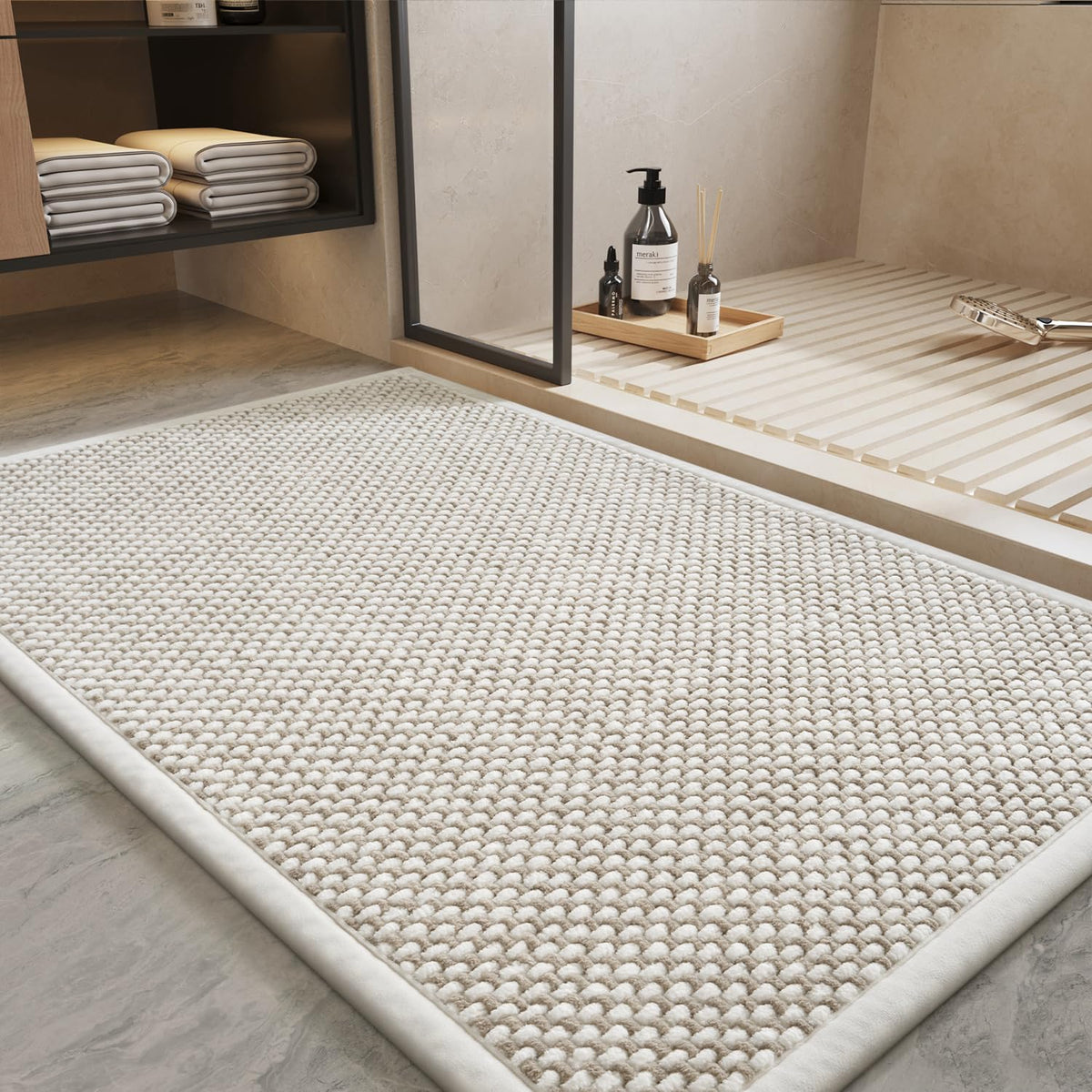 PADOOR absorbent chenille bath mat top view, quick-drying fibers