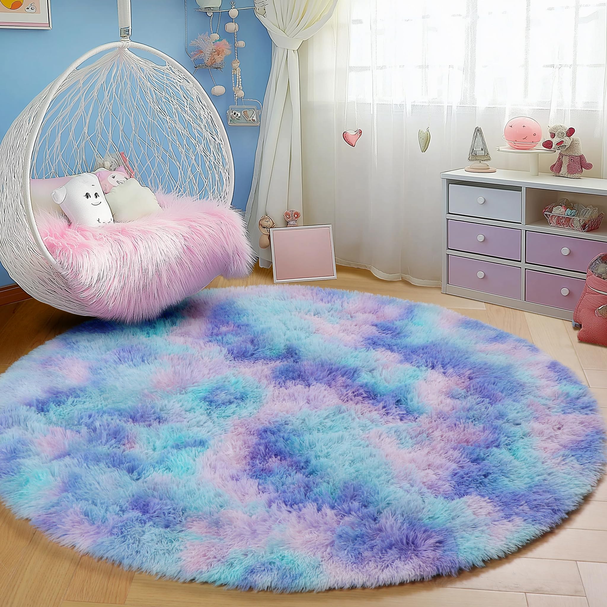 PAGISOFE rug adds decorative texture to dorm room decor.