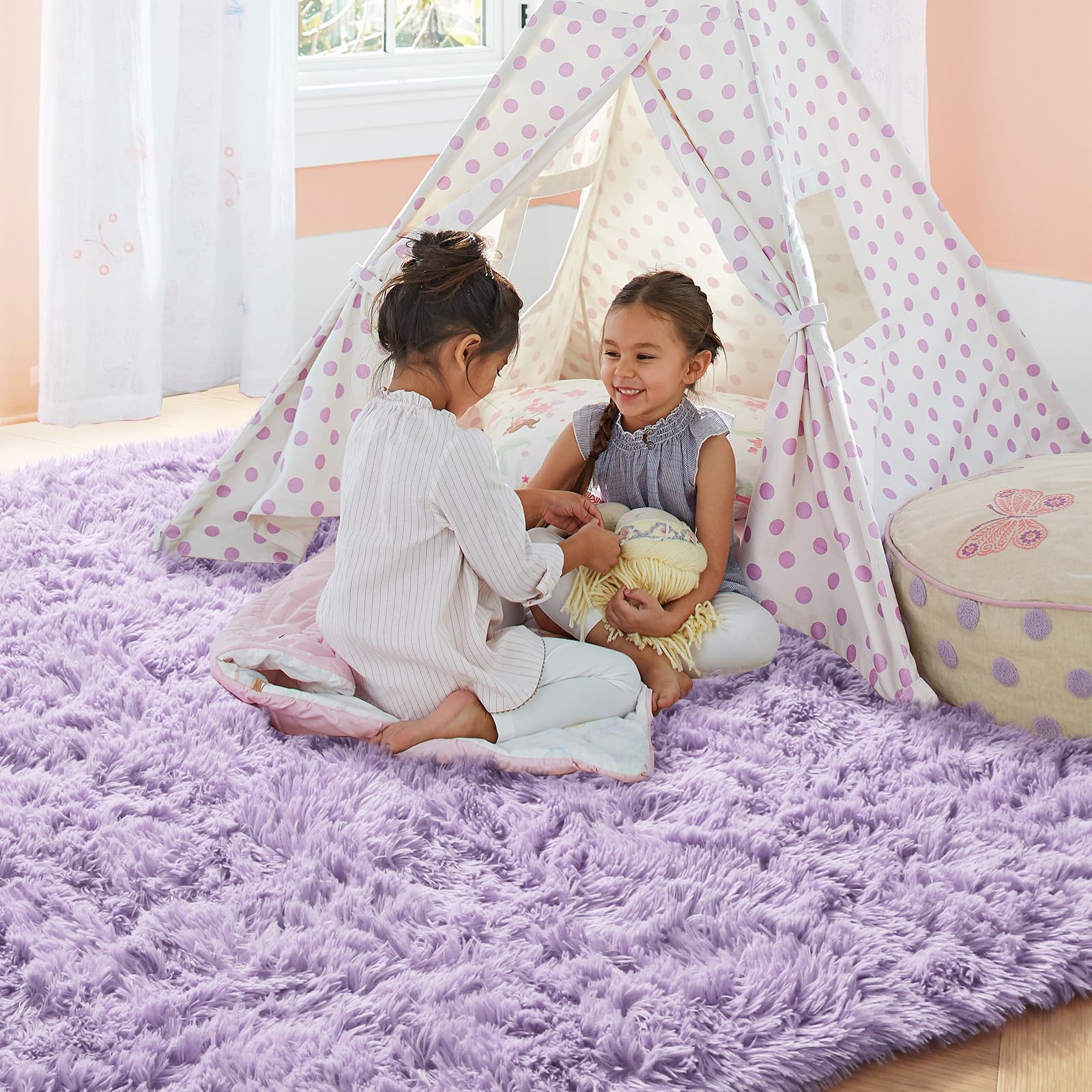 PAGISOFE 4x6 shag rug ideal for bedroom or living room décor.
