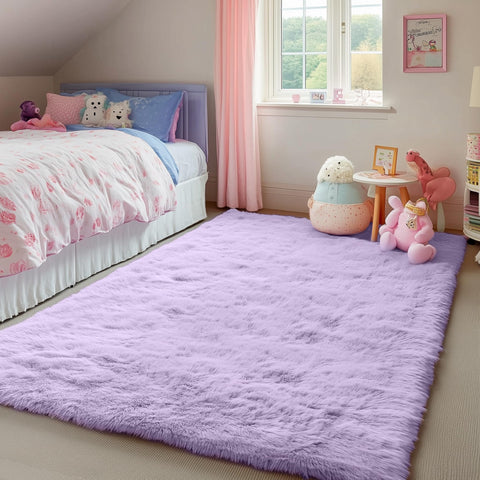 PAGISOFE rug unpacks easily and fluffing restores the plush look.