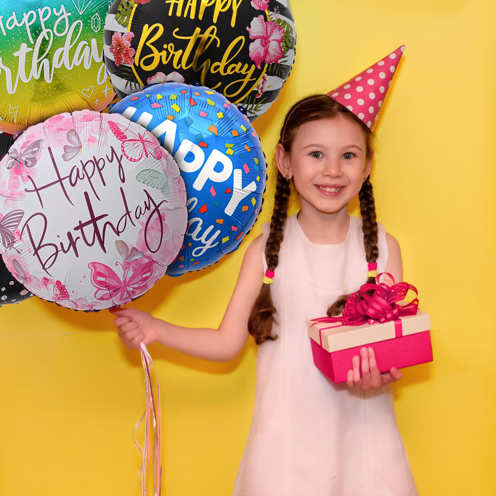PAKESI high-quality foil balloons provide durable party decor