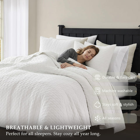 Palassio year-round bedding balances warmth and breathability for any season