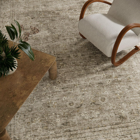Palohom ultra-soft low-pile rug feels luxurious under bare feet.