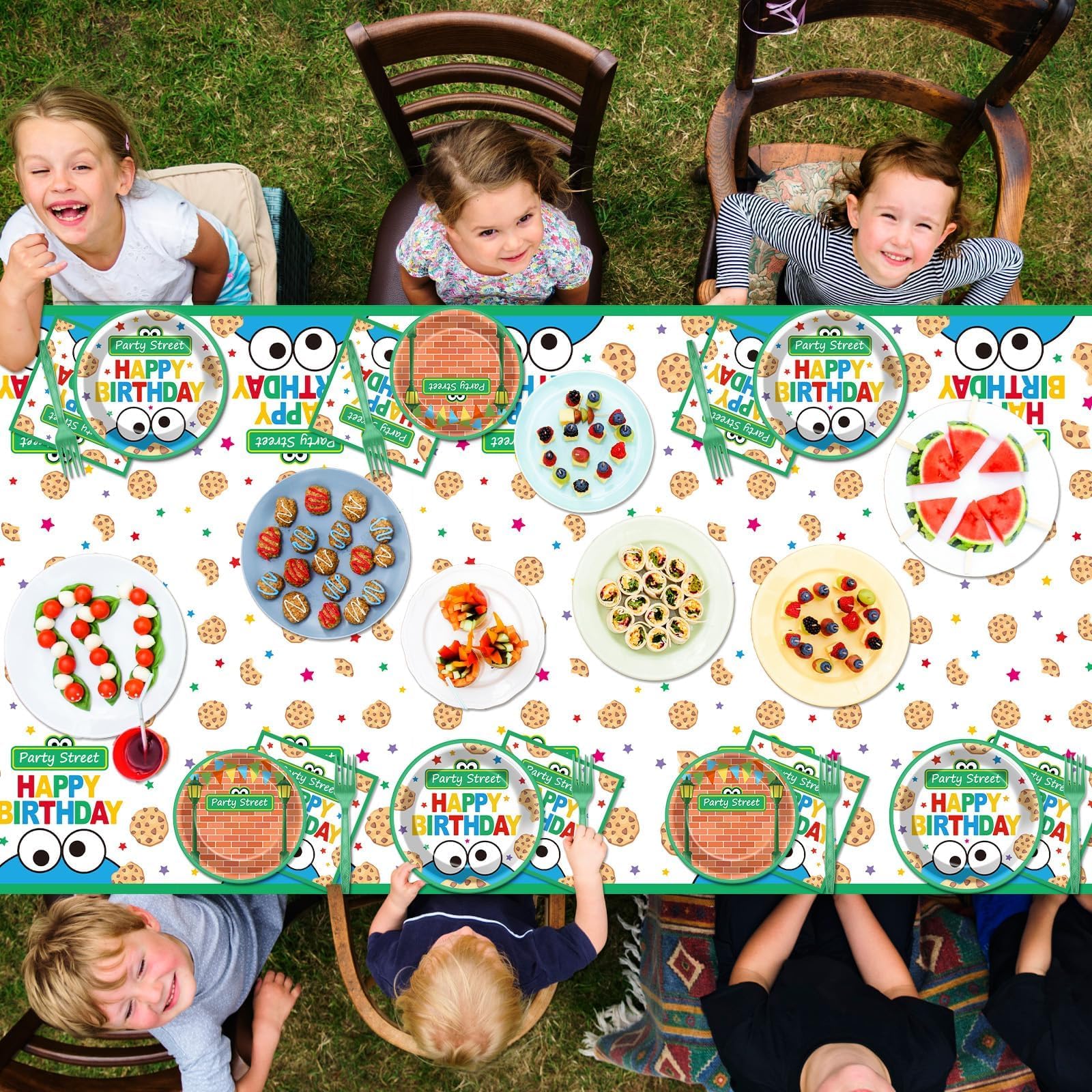 Party Greeting serves 24 guests with cohesive street themed partyware.
