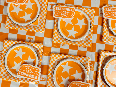 PartyKandy UT Vols square plates 8in elevate serving with bold orange and white accents