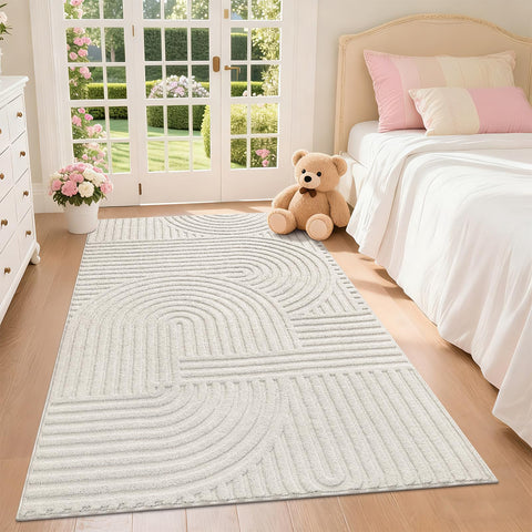 Pauwer 3x5 easy-care-beige-rug stays fresh with regular vacuuming.