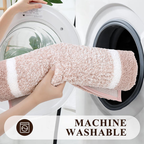 Pauwer machine washable bath mats designed for repeated washes