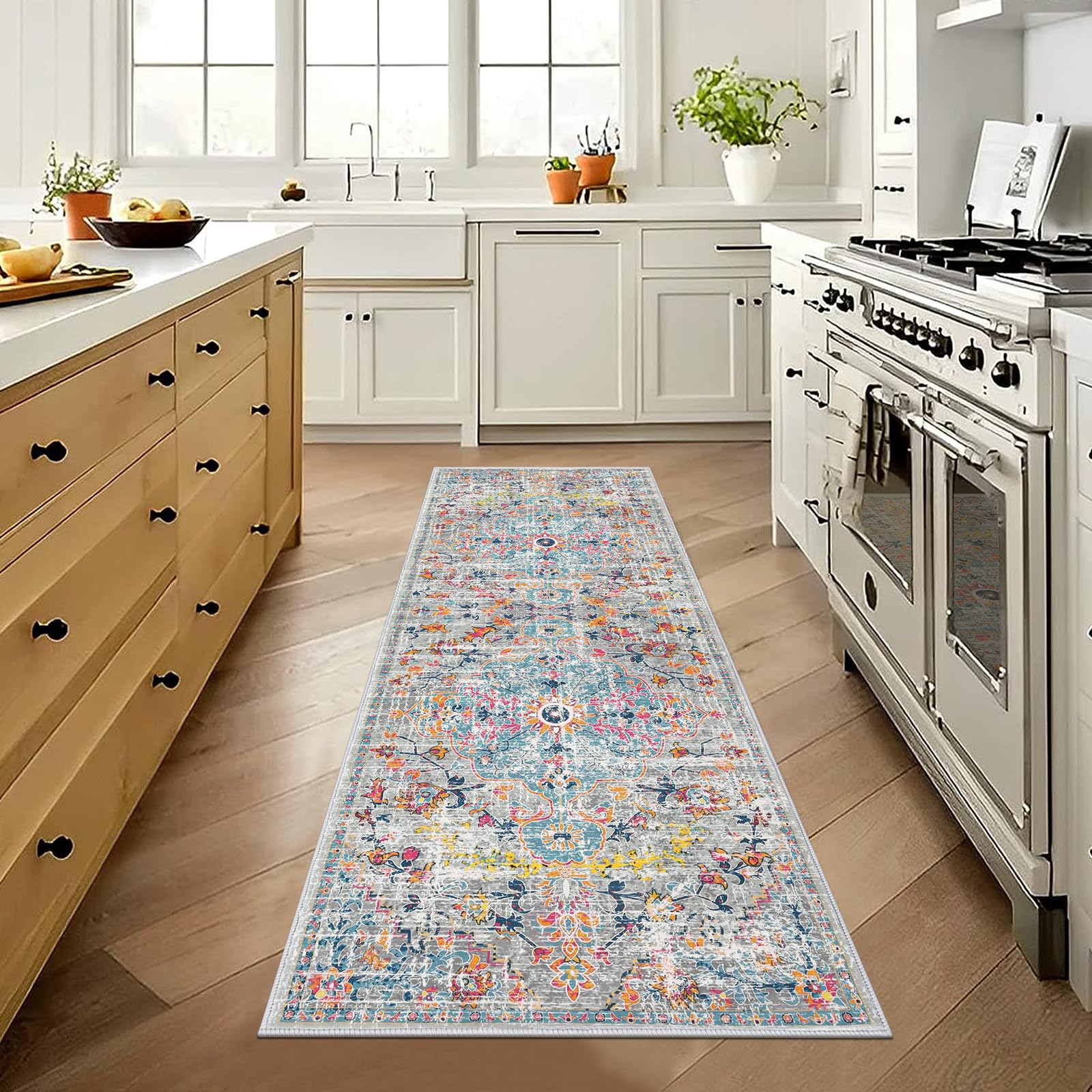 Pauwer wide-area rug for versatile placement in hallways and living spaces.
