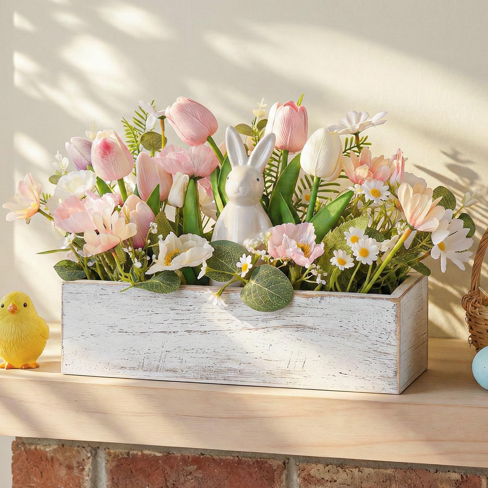 Pawliss gift-ready Easter decoration makes a thoughtful keepsake