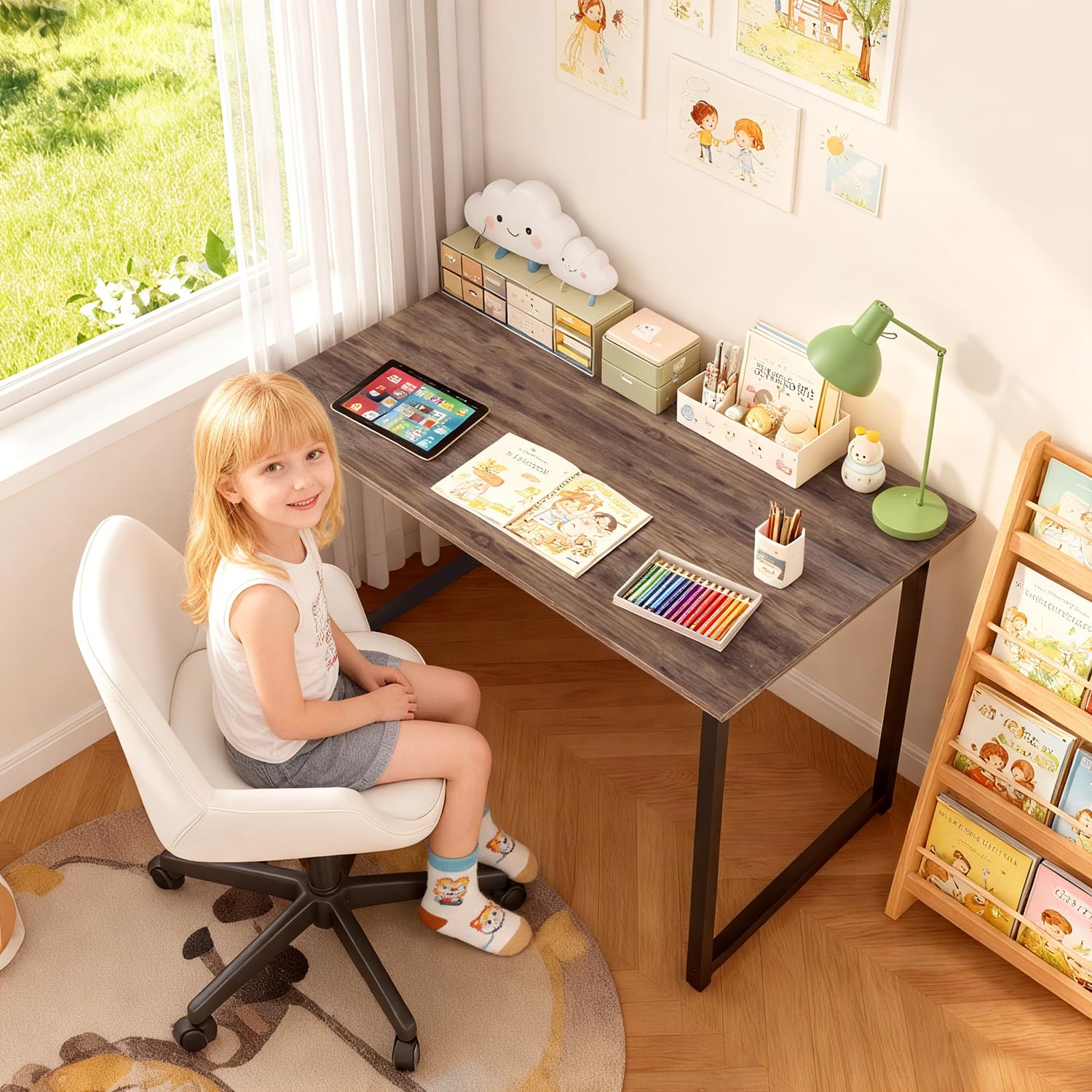 PayLessHere desk assembles in minutes for quick setup.