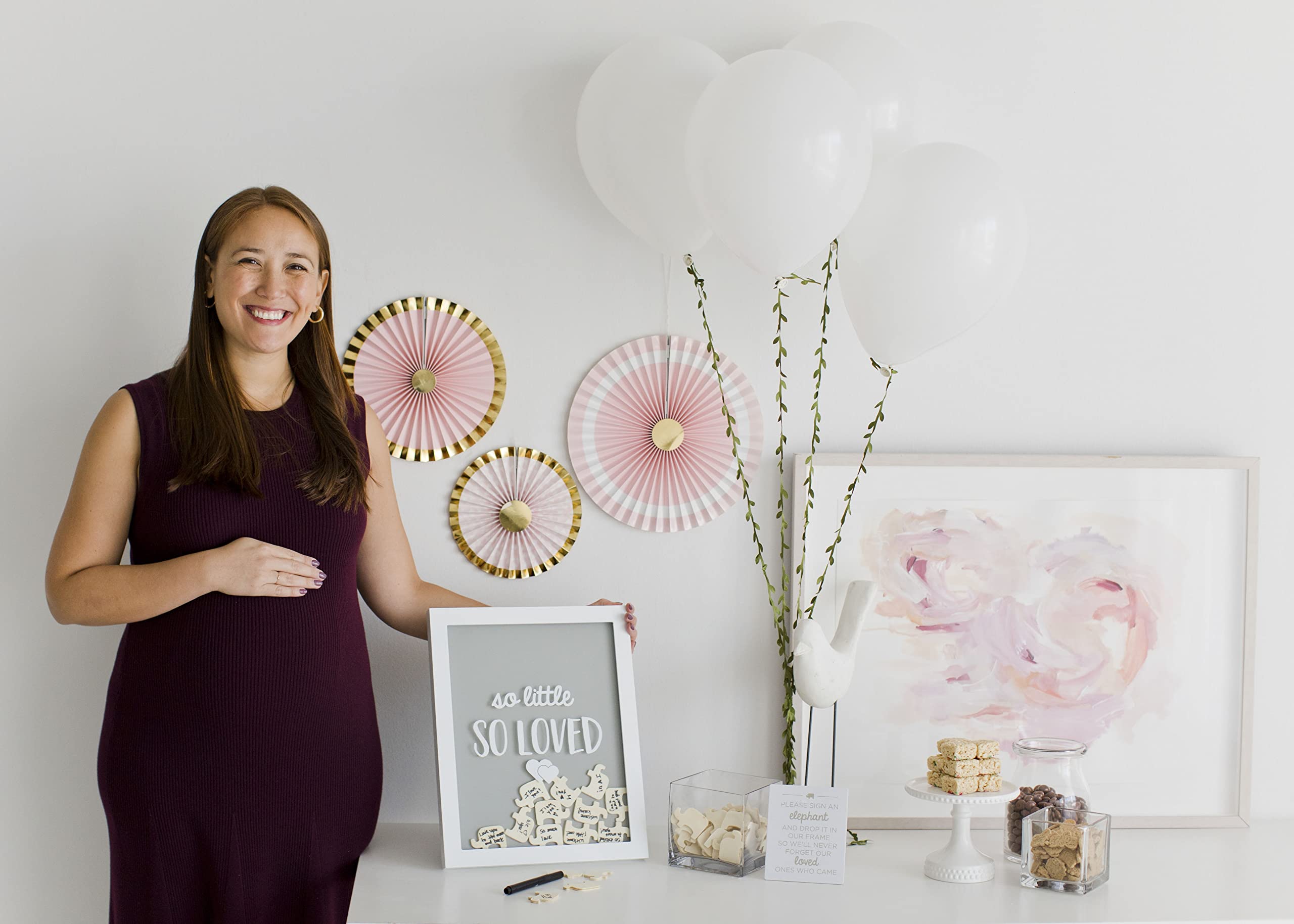 Pearhead gender-neutral nursery decor that fits safari or animal-themed spaces.