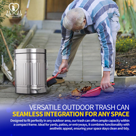 Pet Fit For Life weather-resistant outdoor bin protects yard waste.