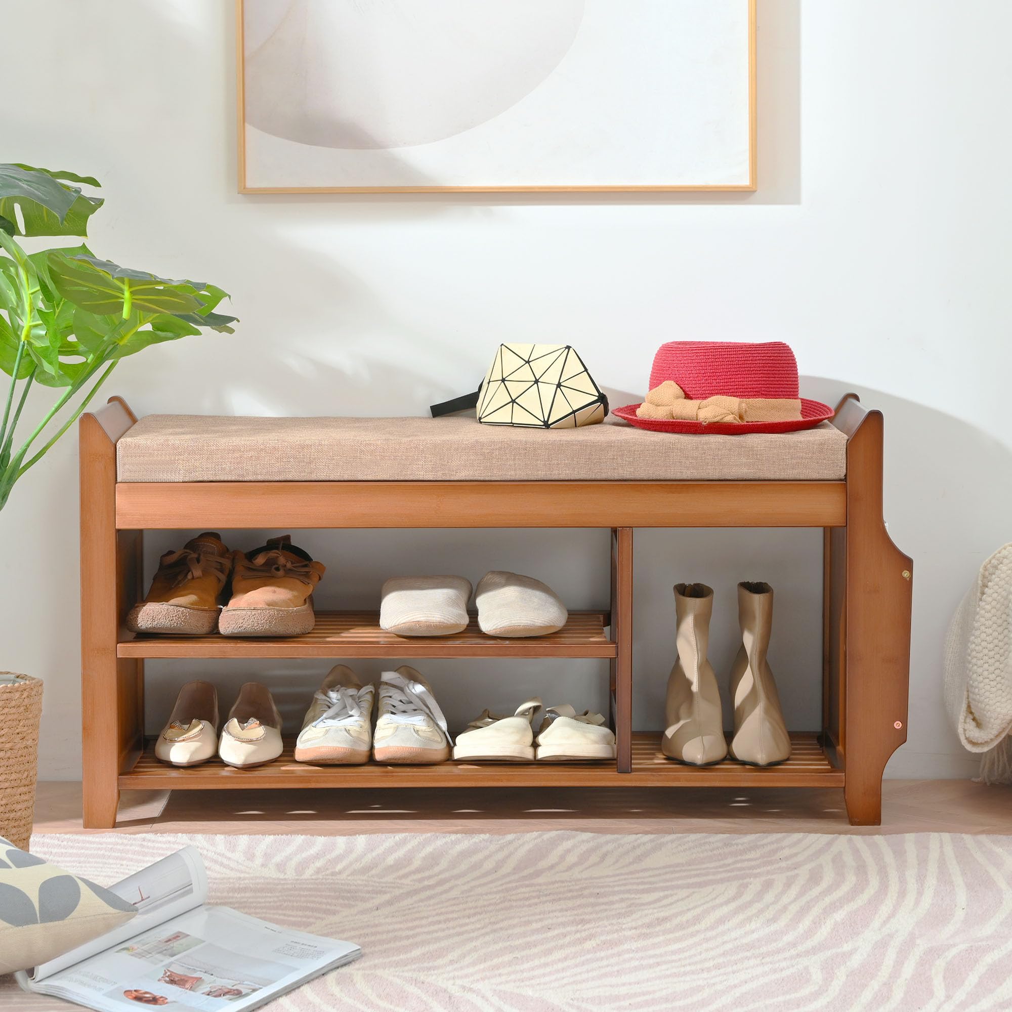 PETKABOO bamboo bench with side holder for umbrellas and magazines.