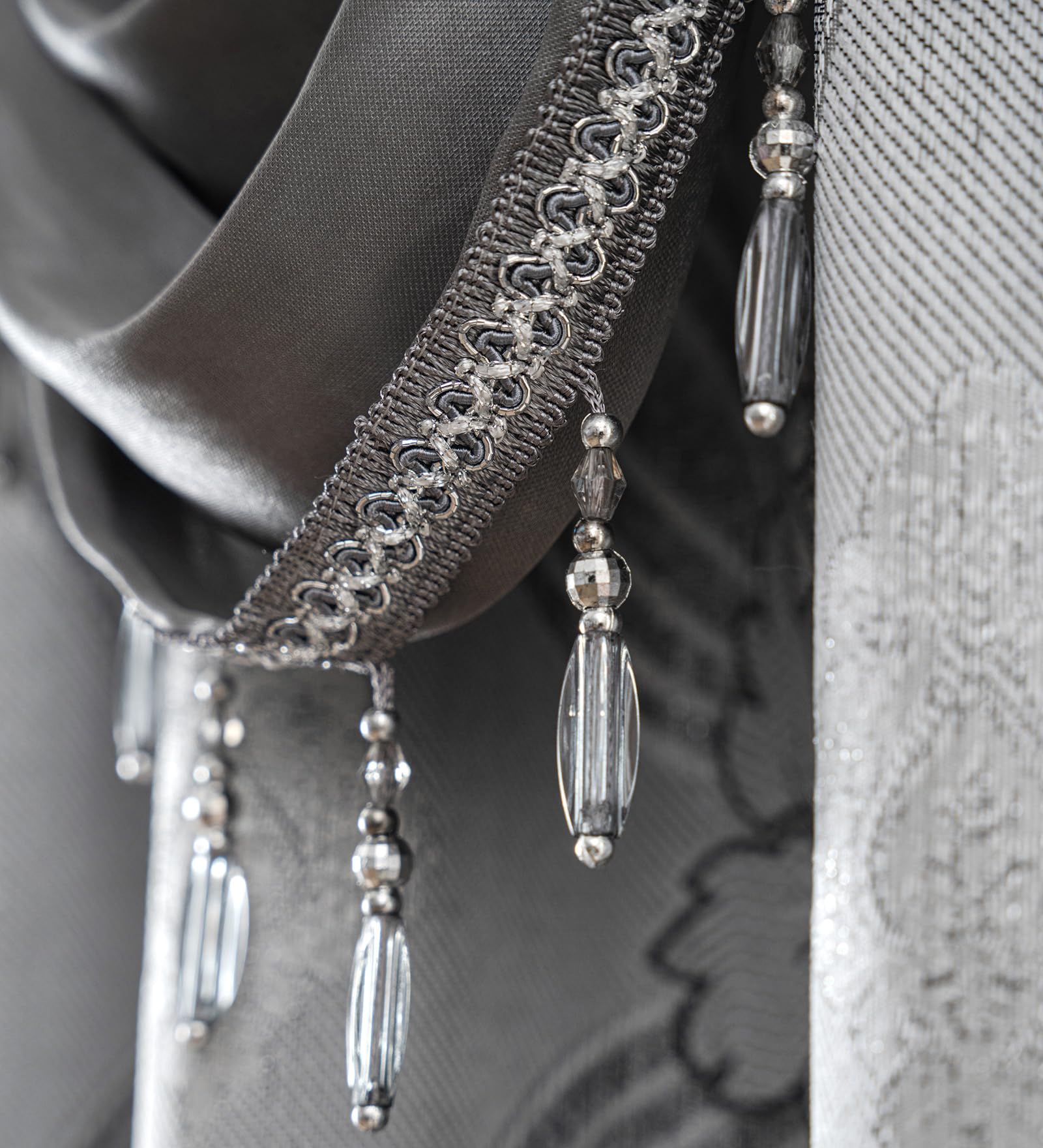 Petrichor attached valance design offers a complete window solution