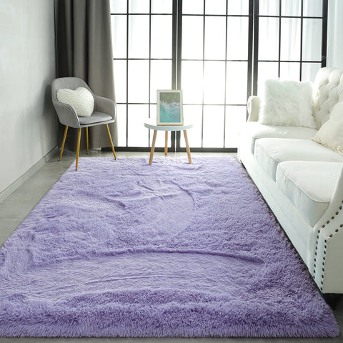 Pettop washable rug allows easy cleaning between uses.