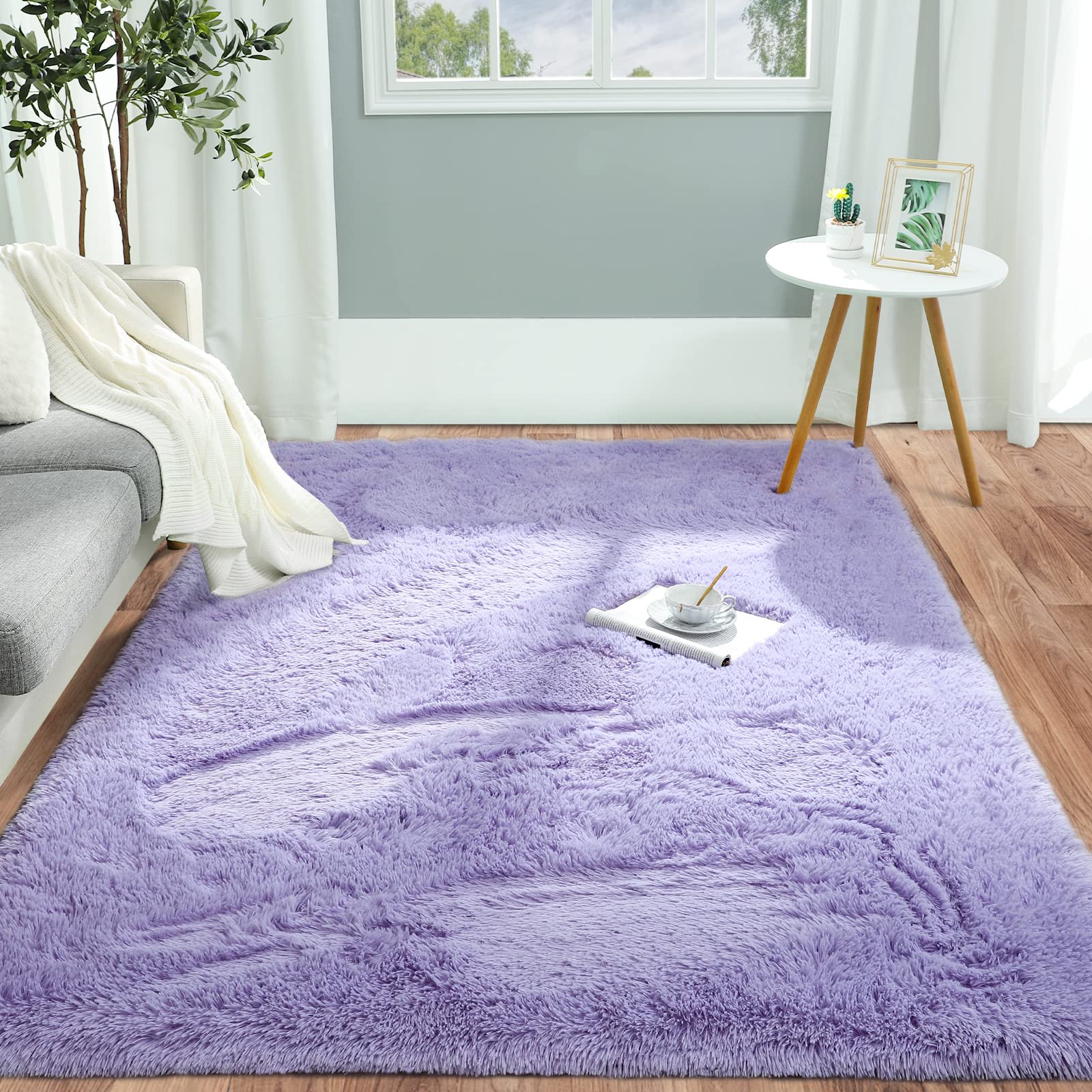 Pettop washable rug simplifies cleaning and quick refreshes in busy homes
